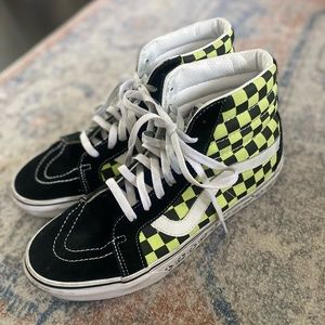 VANS CHECK HIGH TOP: MENS 9 / WOMEN 10.5